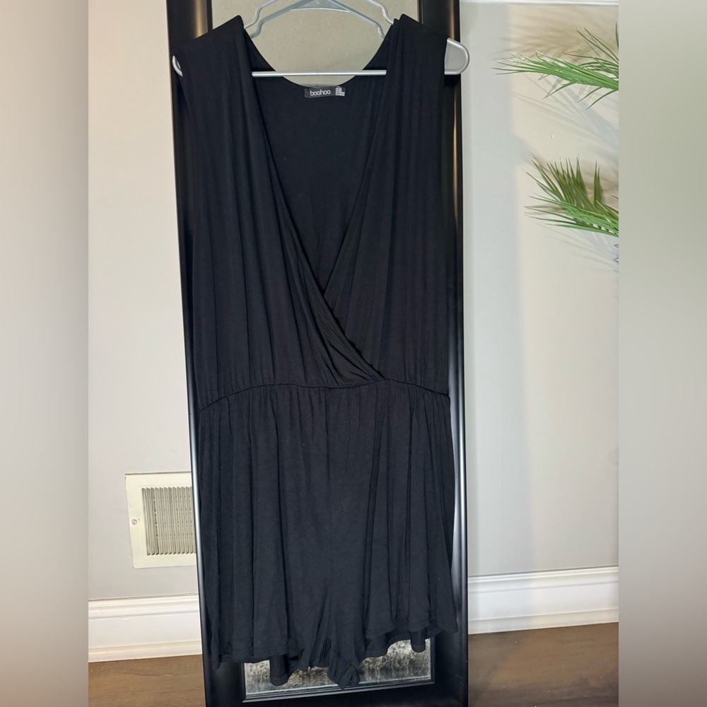 Boohoo Black Sleeveless Romper